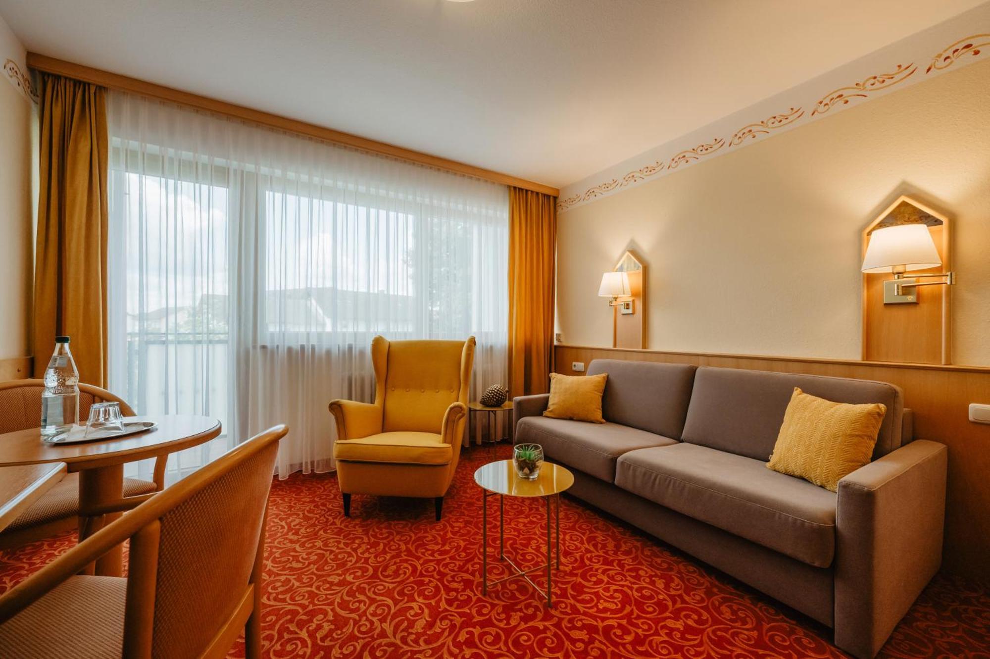 Pension Maximilian Bad Fussing Bagian luar foto